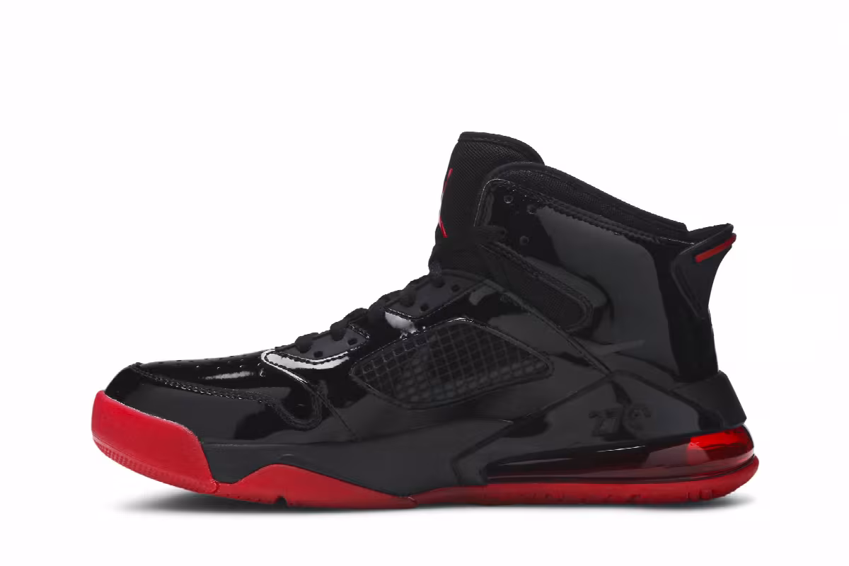 Air Jordan Mars 270 Bred, view 4