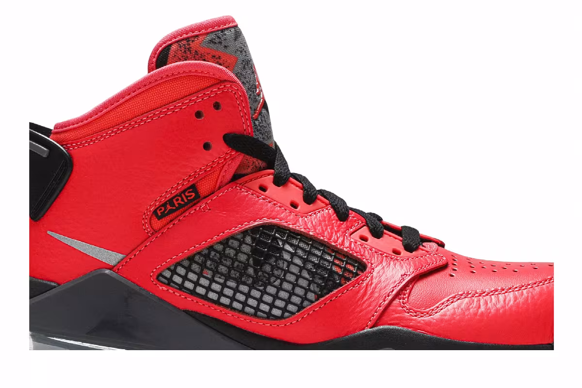 Air Jordan Mars 270 GS Paris Saint-Germain, view 3