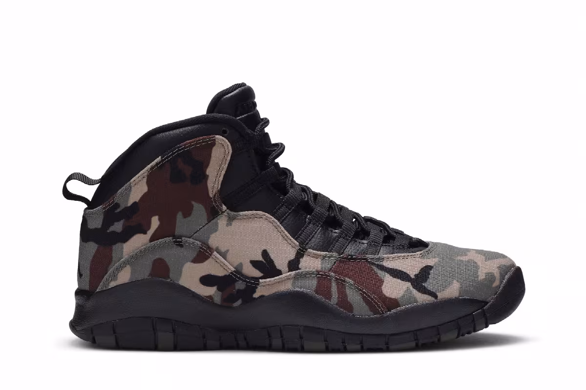 Air Jordan 10 Woodland Camo, view 2