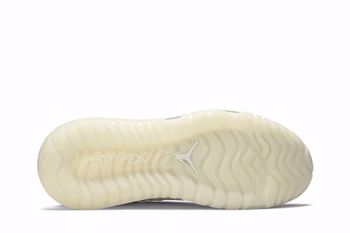 Air Jordan Proto Max 720 Pure Platinum, view 5