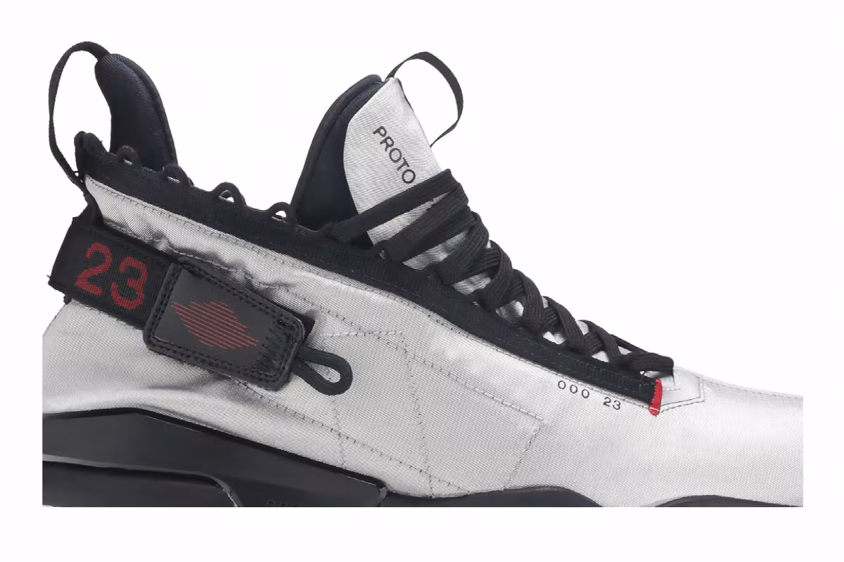 Air Jordan Proto Max 720 Metallic Silver, view 3