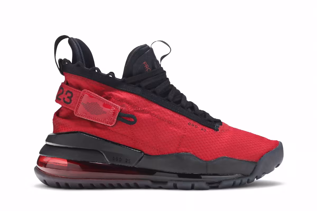 Air Jordan Proto Max 720 Gym Red, view 2