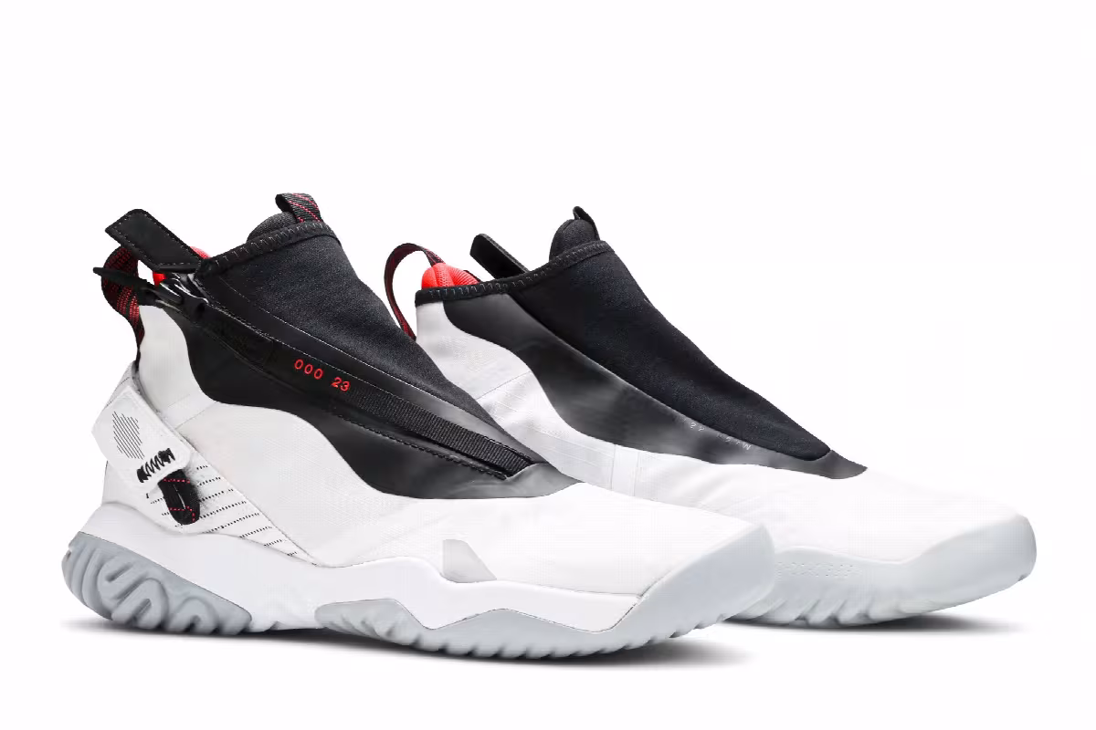 Air Jordan Proto React Z Bright Crimson, view 9