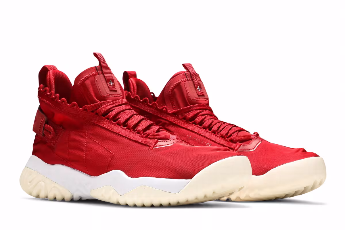 Air Jordan Proto React University Red, view 9