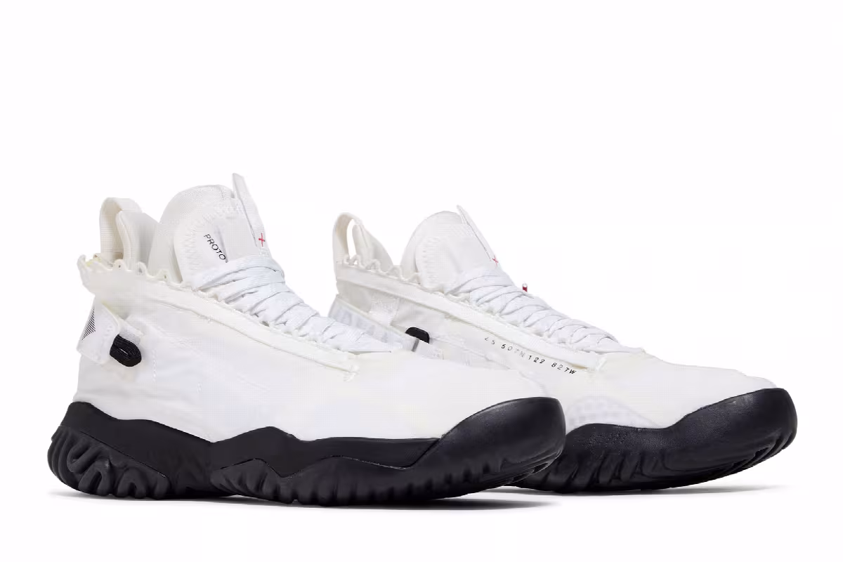 Air Jordan Proto React White Black, view 9