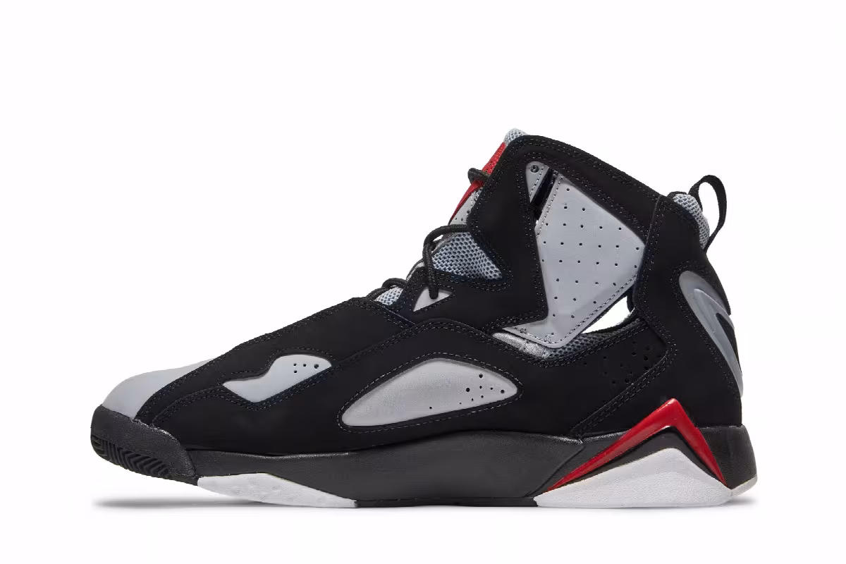 Air Jordan True Flight Black Red Grey, view 4