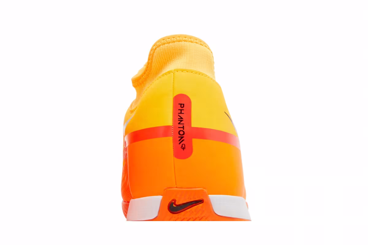 Nike Phantom GT2 Academy DF IC White, view 8