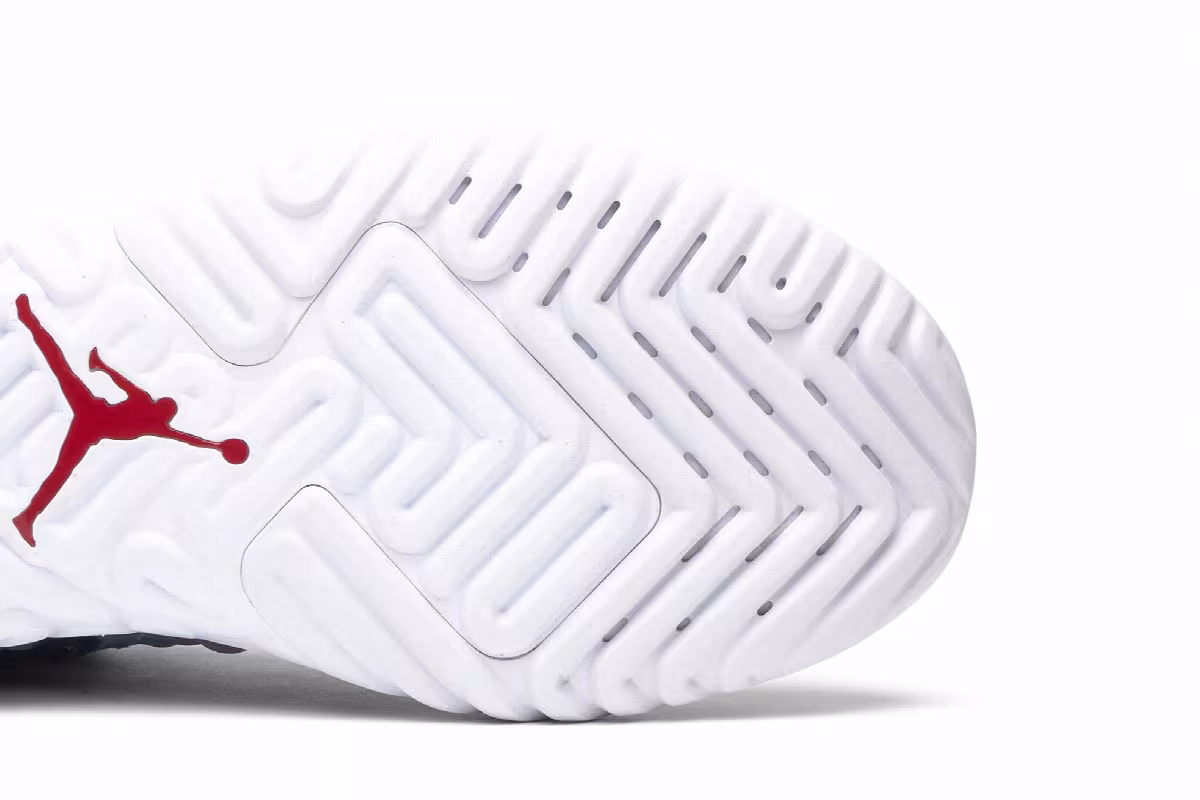 Air Jordan Apex Utility Bred, view 6