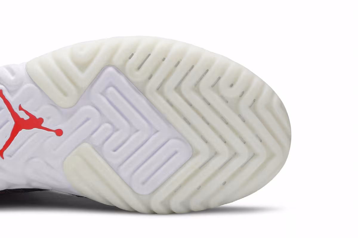 Air Jordan Apex React Black Grey, view 6