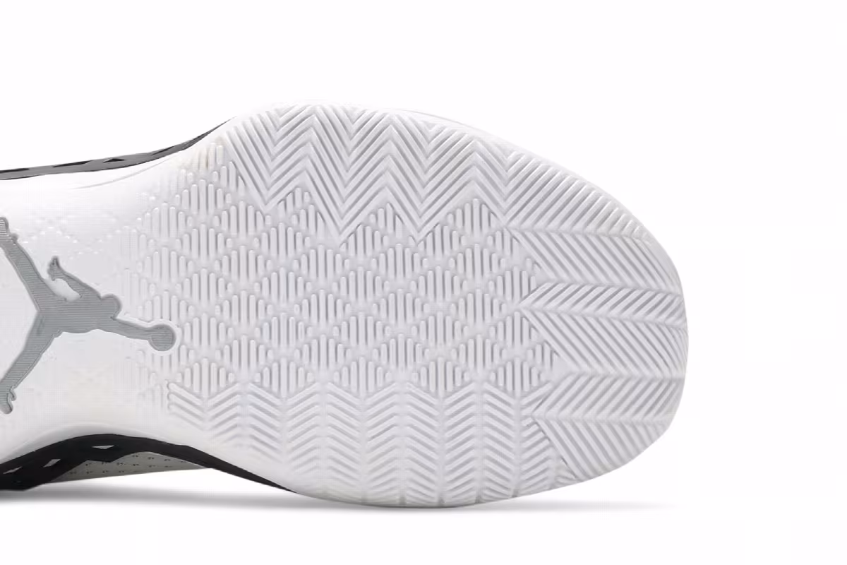 Air Jordan Jumpman Diamond Mid White, view 6