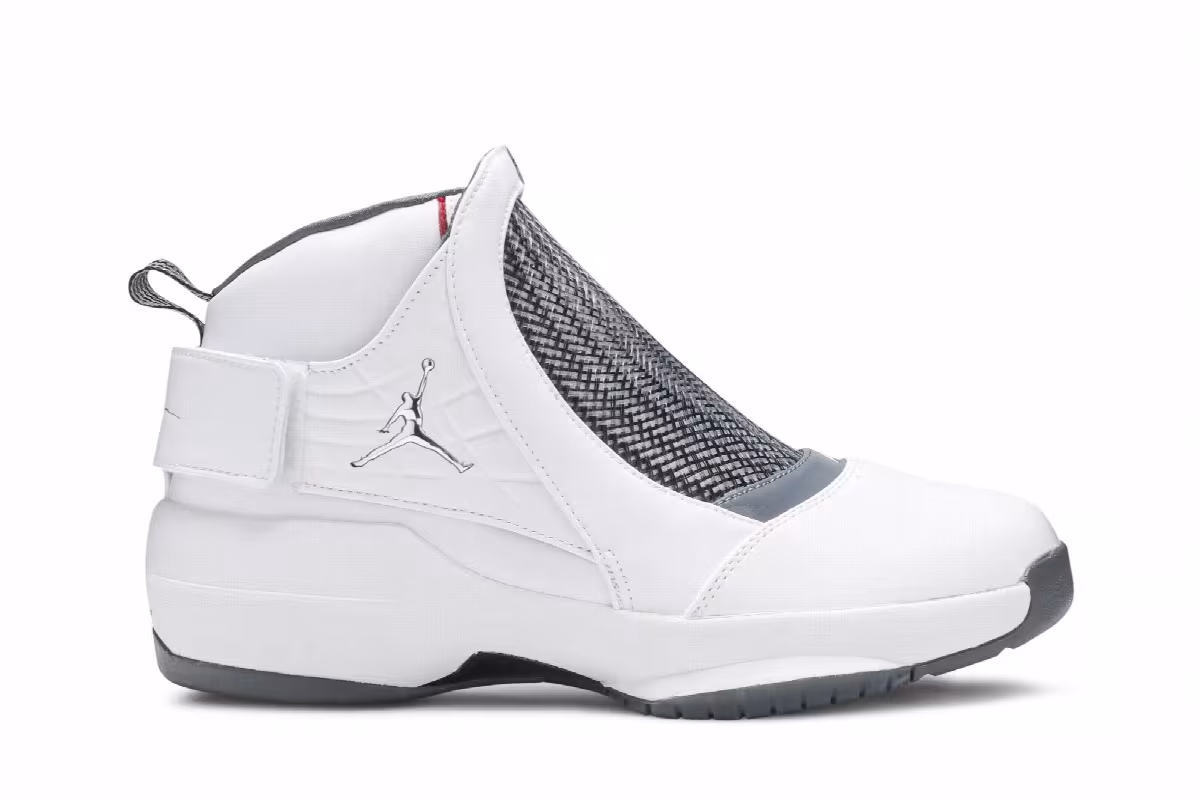Air Jordan 19 Flint 2019, view 2