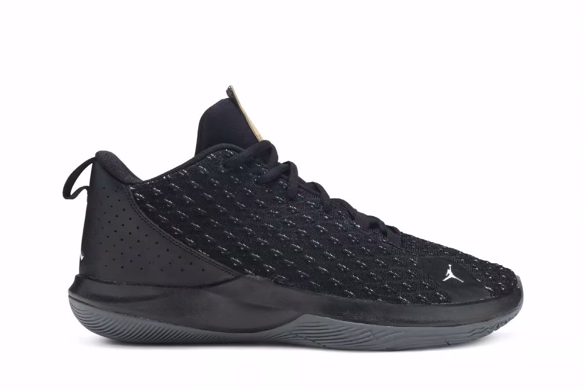 Air Jordan CP3.XII Black, view 2
