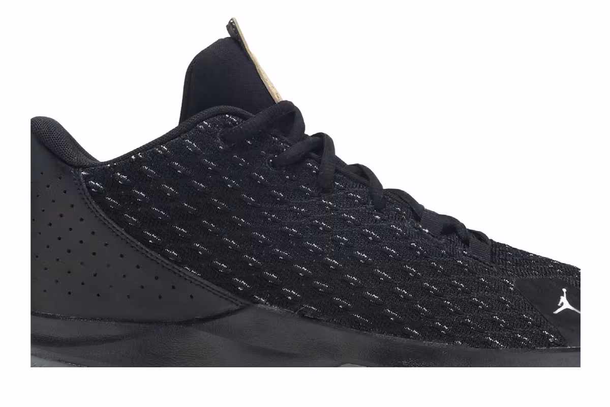 Air Jordan CP3.XII Black, view 3