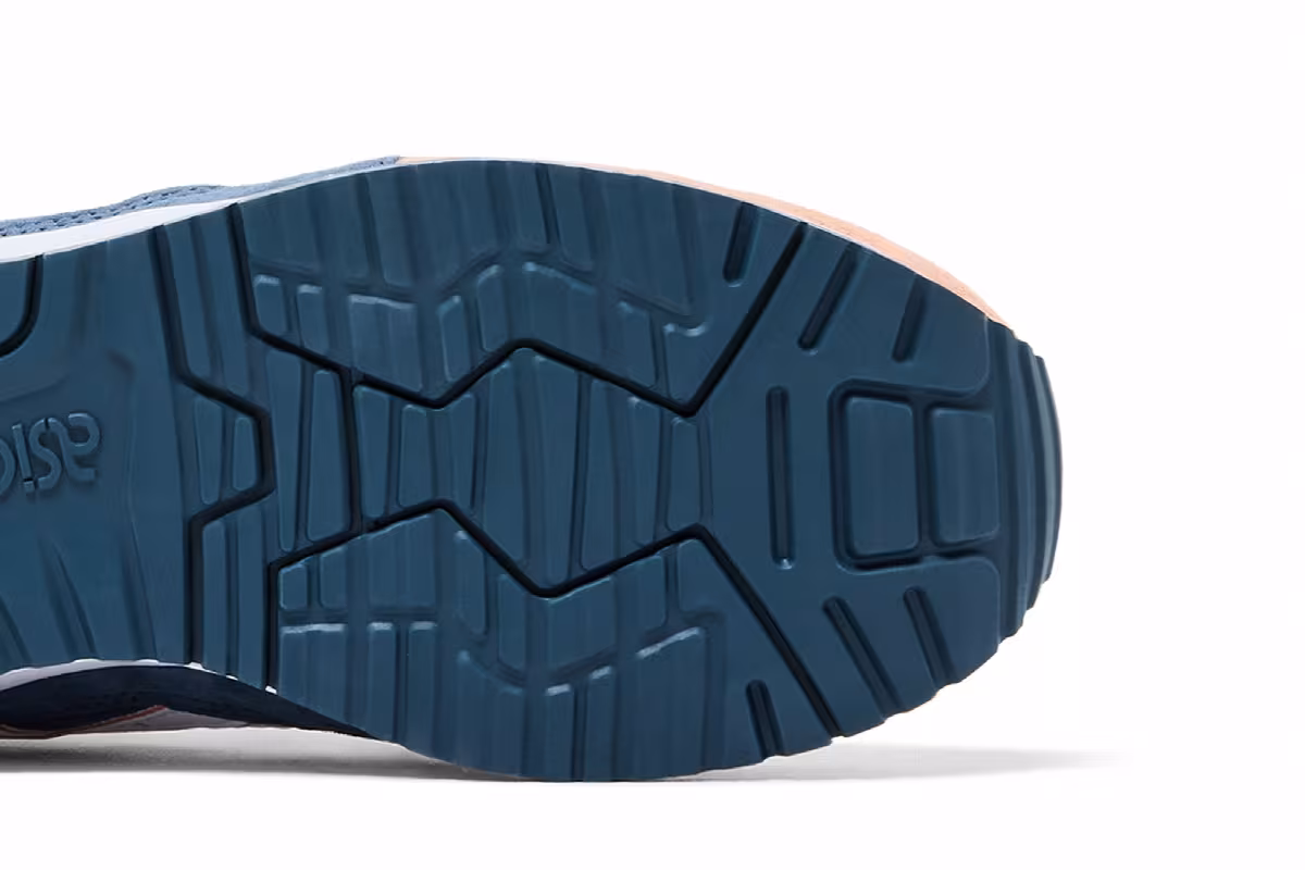 Kith x ASICS Gel-Lyte III Remastered Salmon Toe, view 6