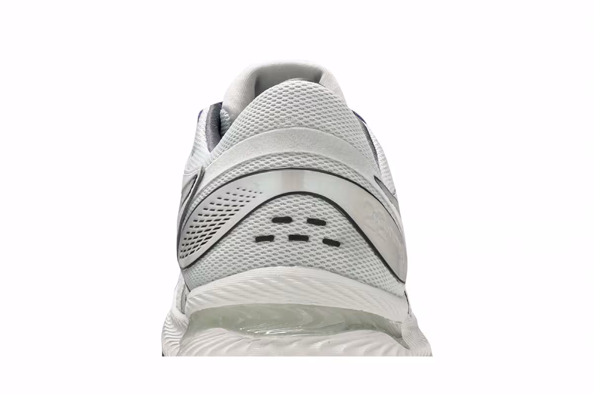 Reigning Champ x ASICS Gel Nimbus 22 Paris Edition, view 8