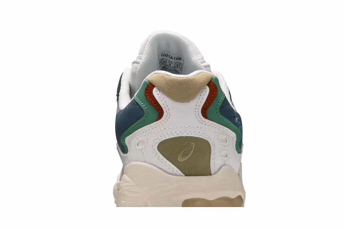 Hypebeast x ASICS Gel Kayano 5 Meadow, view 8