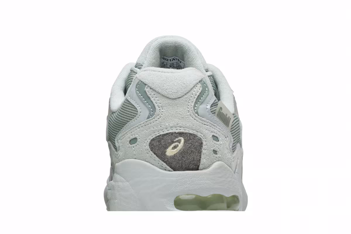 GmbH x ASICS Gel Kayano 5 OG Lichen Rock, view 8