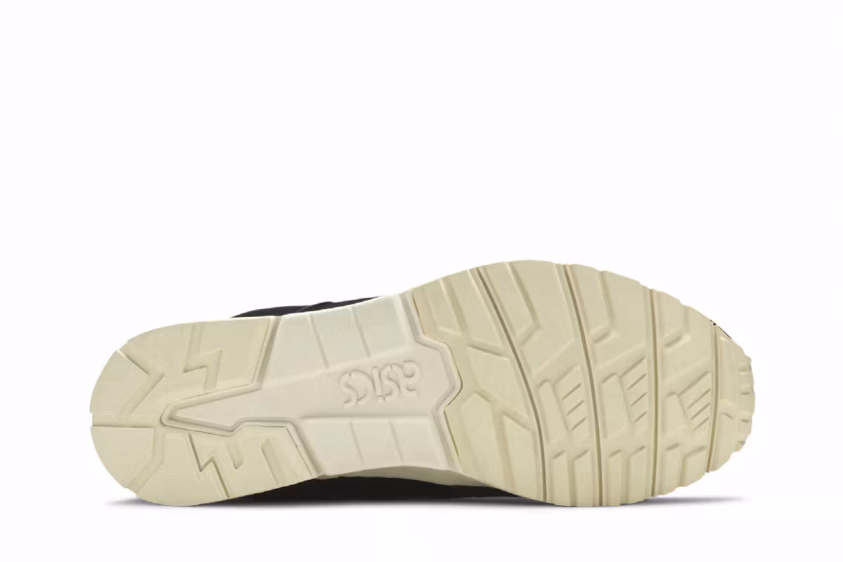 Kith x ASICS Gel Lyte 5 Grand Opening, view 5
