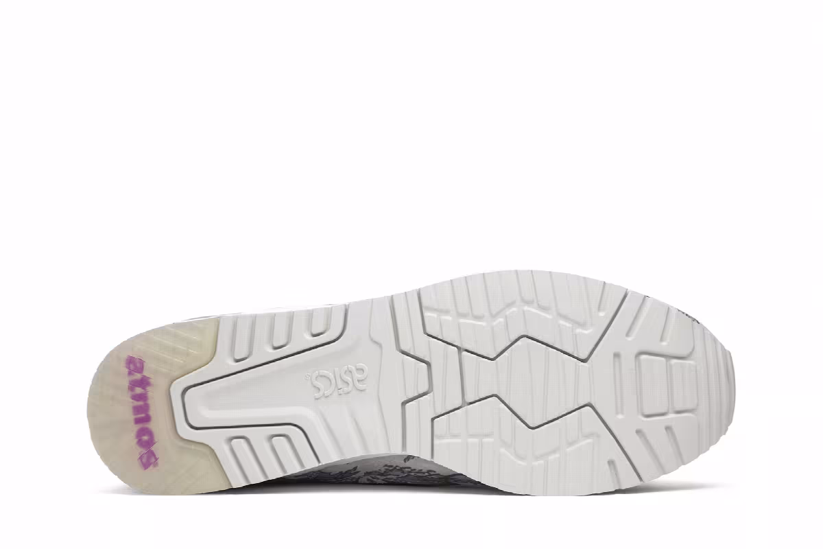 atmos x Solebox x ASICS Gel Lyte 3 Tiger Urban Camo, view 5