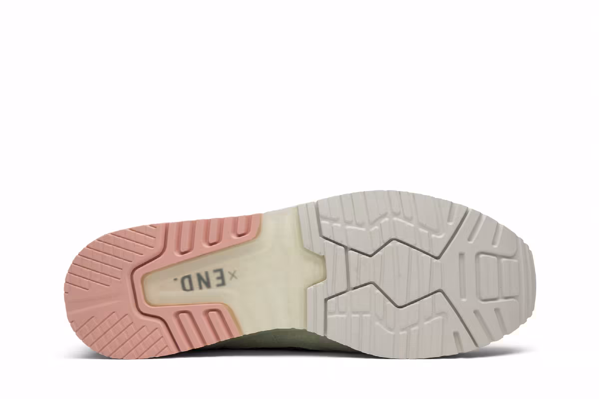 END. x ASICS Gel Lyte 3 Wasabi, view 5