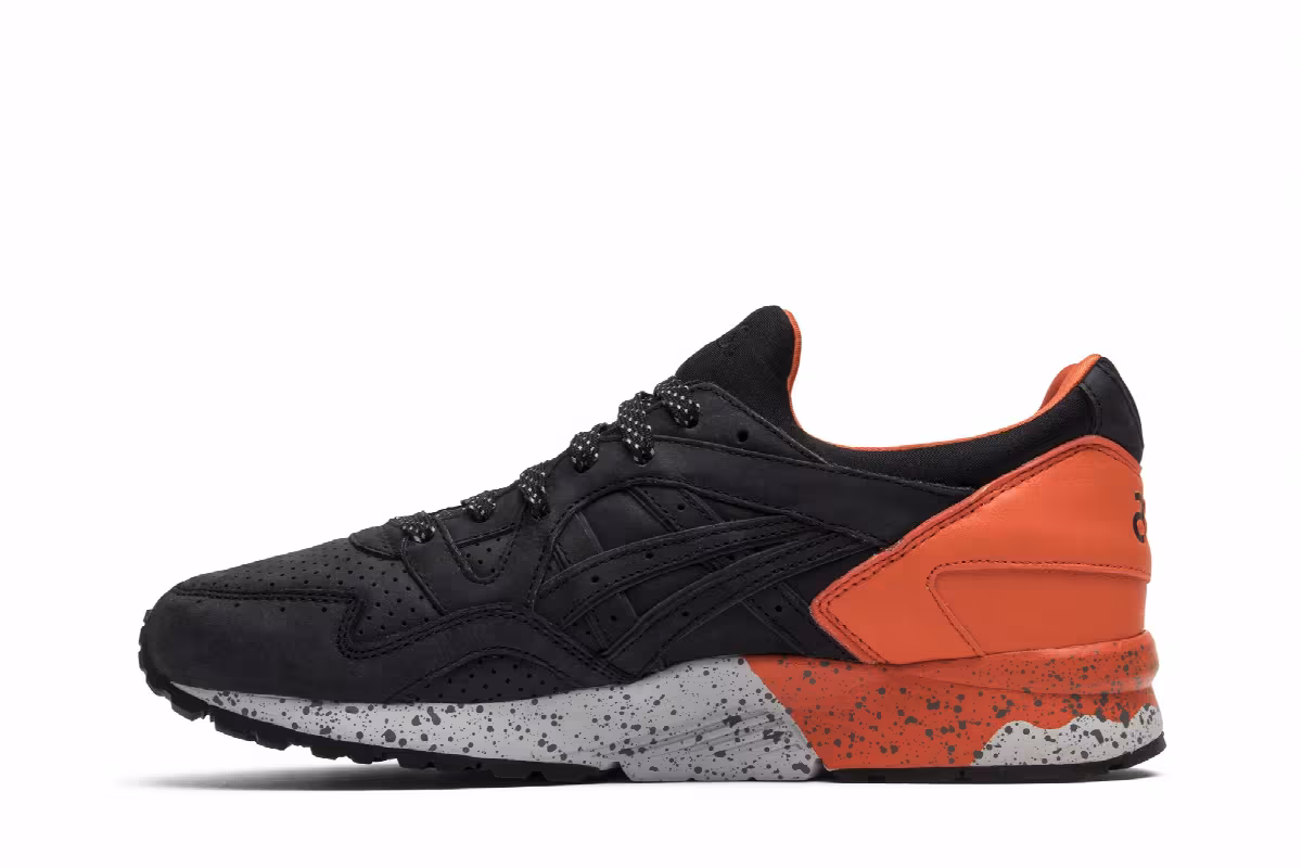 Undefeated x ASICS Gel Lyte 5 False Flag, view 4