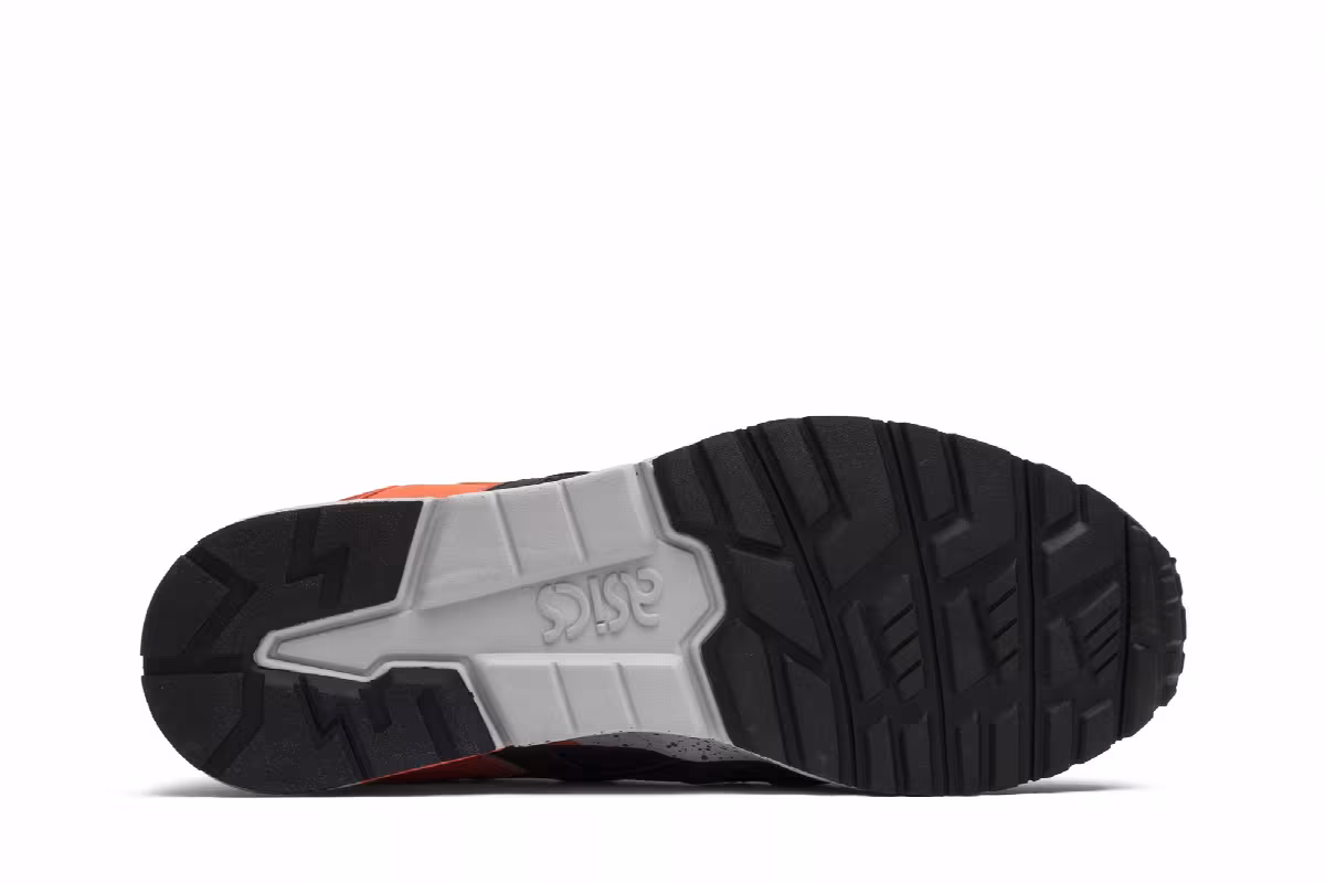 Undefeated x ASICS Gel Lyte 5 False Flag, view 5