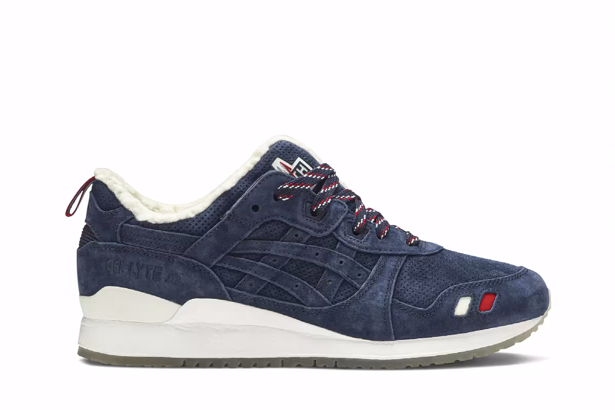 Kith x Moncler x ASICS Gel Lyte 3 Navy, view 2