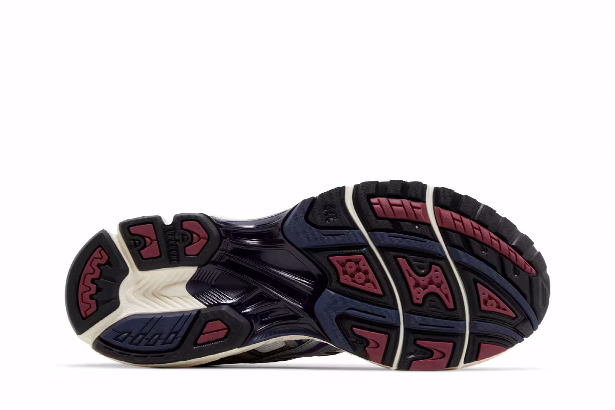 ASICS Gel Kayano Legacy White Blue Red, view 5