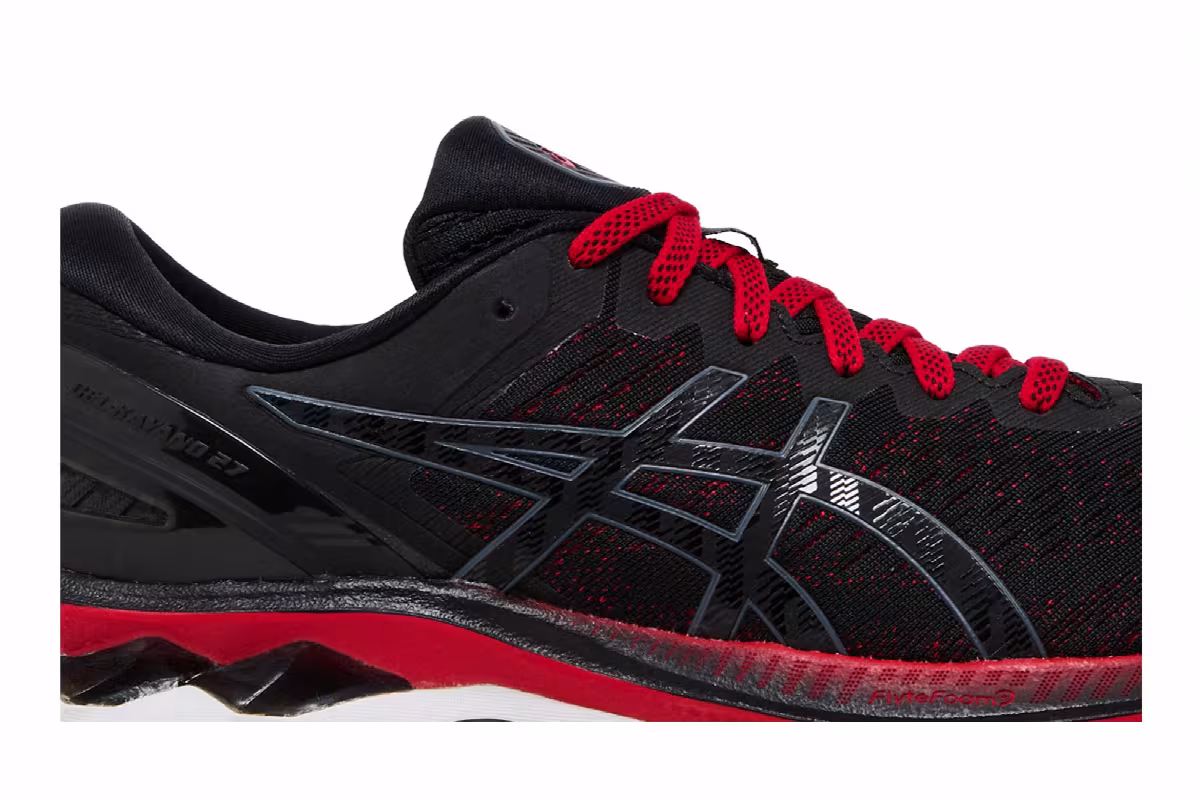 Asics Gel Kayano 27 Classic Red Black, view 3