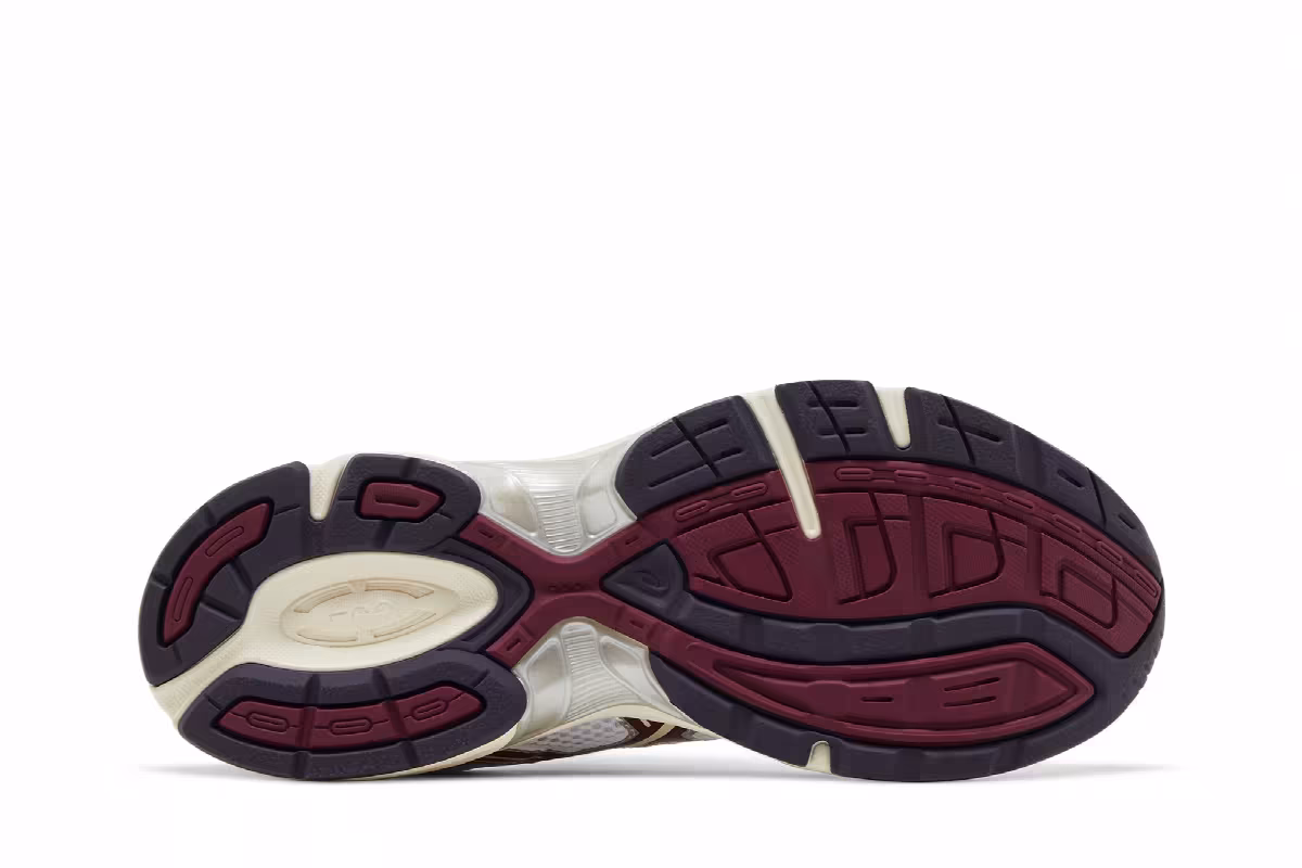 ASICS Gel 1130 White Maroon Banner, view 5