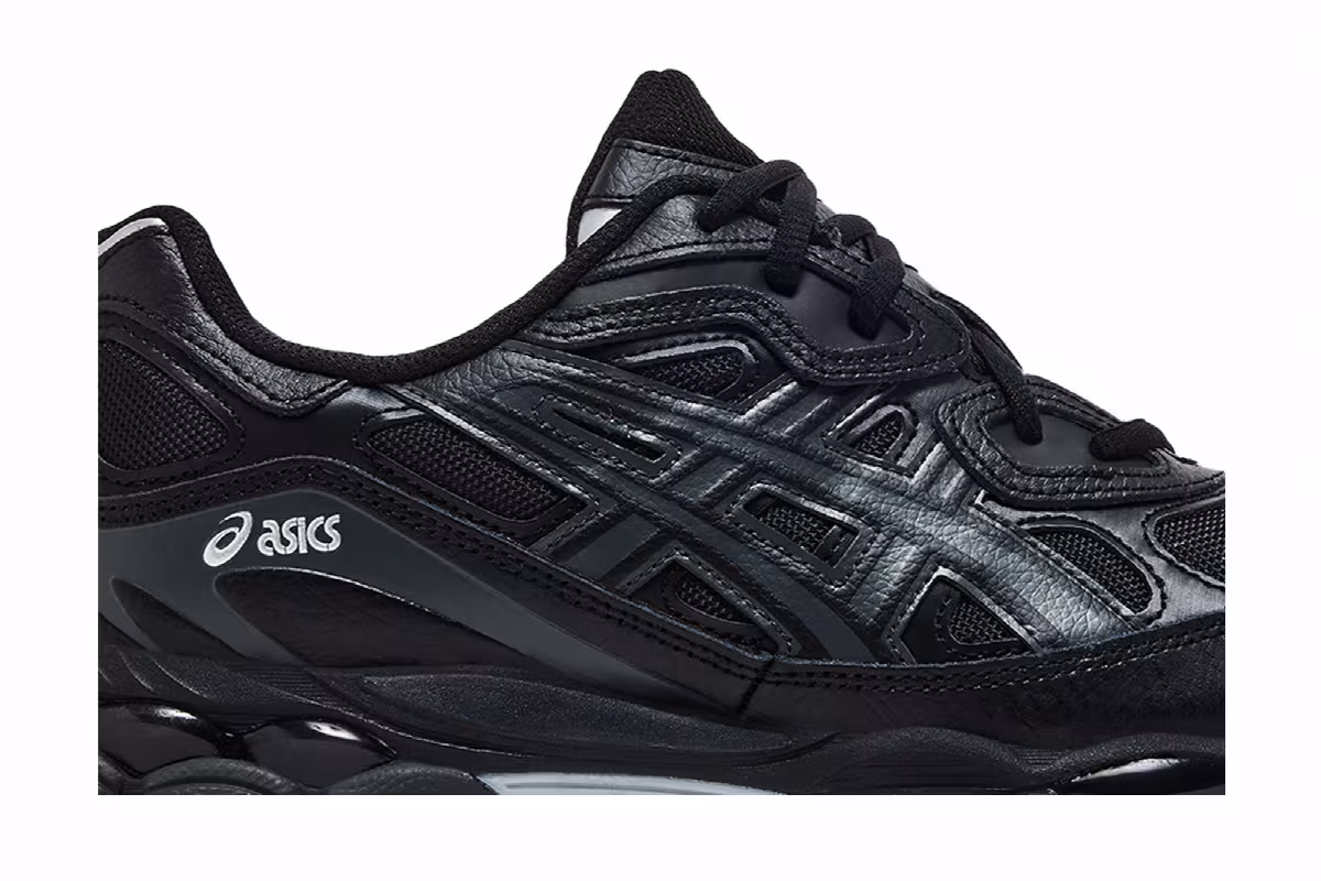 ASICS Gel NYC Triple Black, view 3