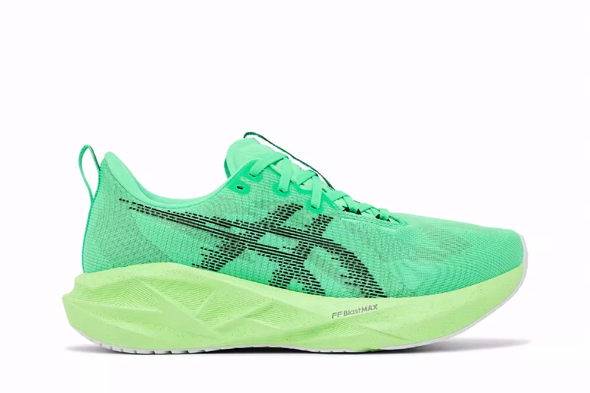 ASICS Novablast 5 Ekiden - Vital Green, view 2