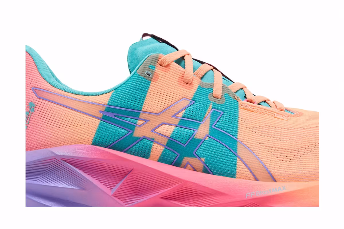 ASICS Novablast 5 Mojave Amethyst, view 3
