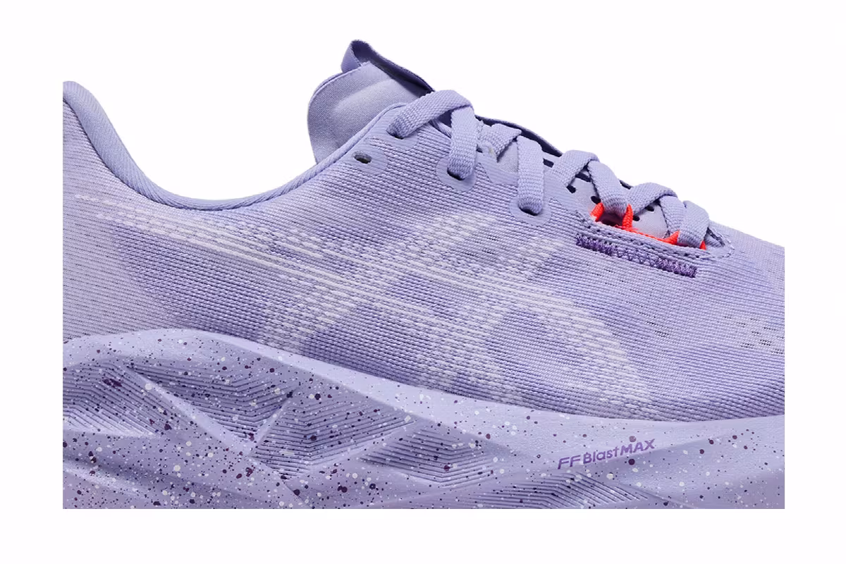 ASICS Women's Novablast 5 Tokyo Vapor Edo Purple, view 3