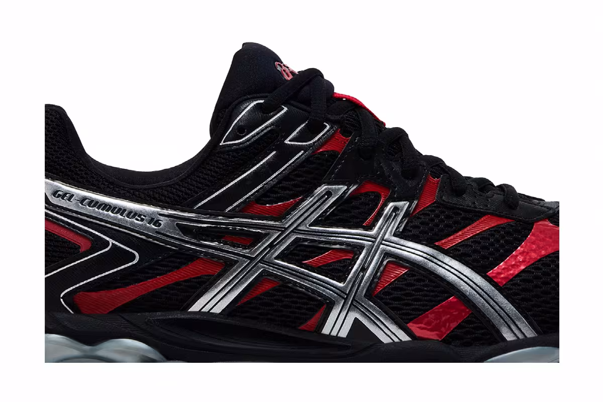 ASICS Gel Cumulus 16 Black Red Pure Silver, view 3