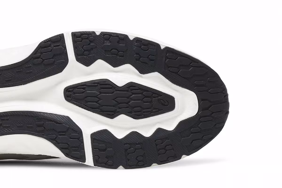 Asics Novablast Smoke Grey, view 6