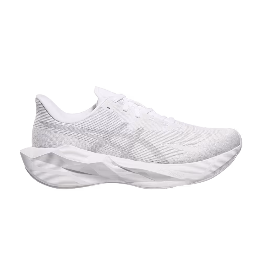 ASICS Novablast 6 White