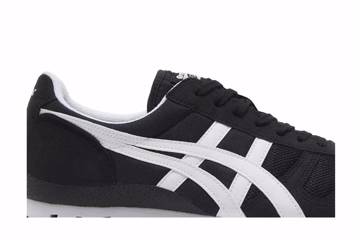ASICS Ultimate 81 Black White, view 3