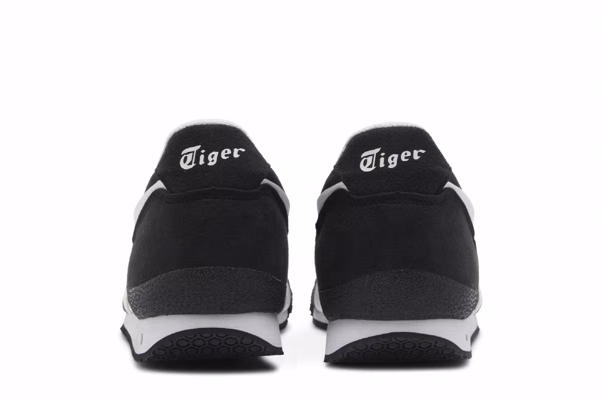 ASICS Ultimate 81 Black White, view 7