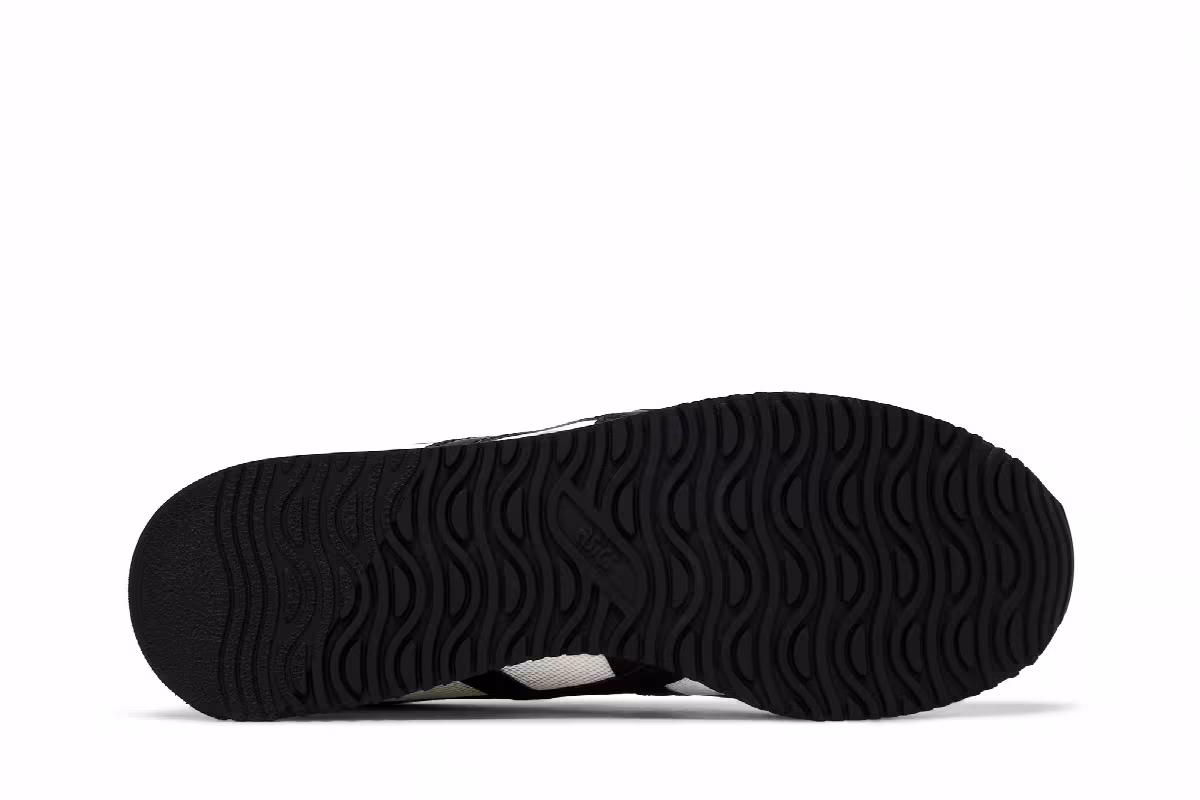 ASICS Tiger Runner White Black, view 5