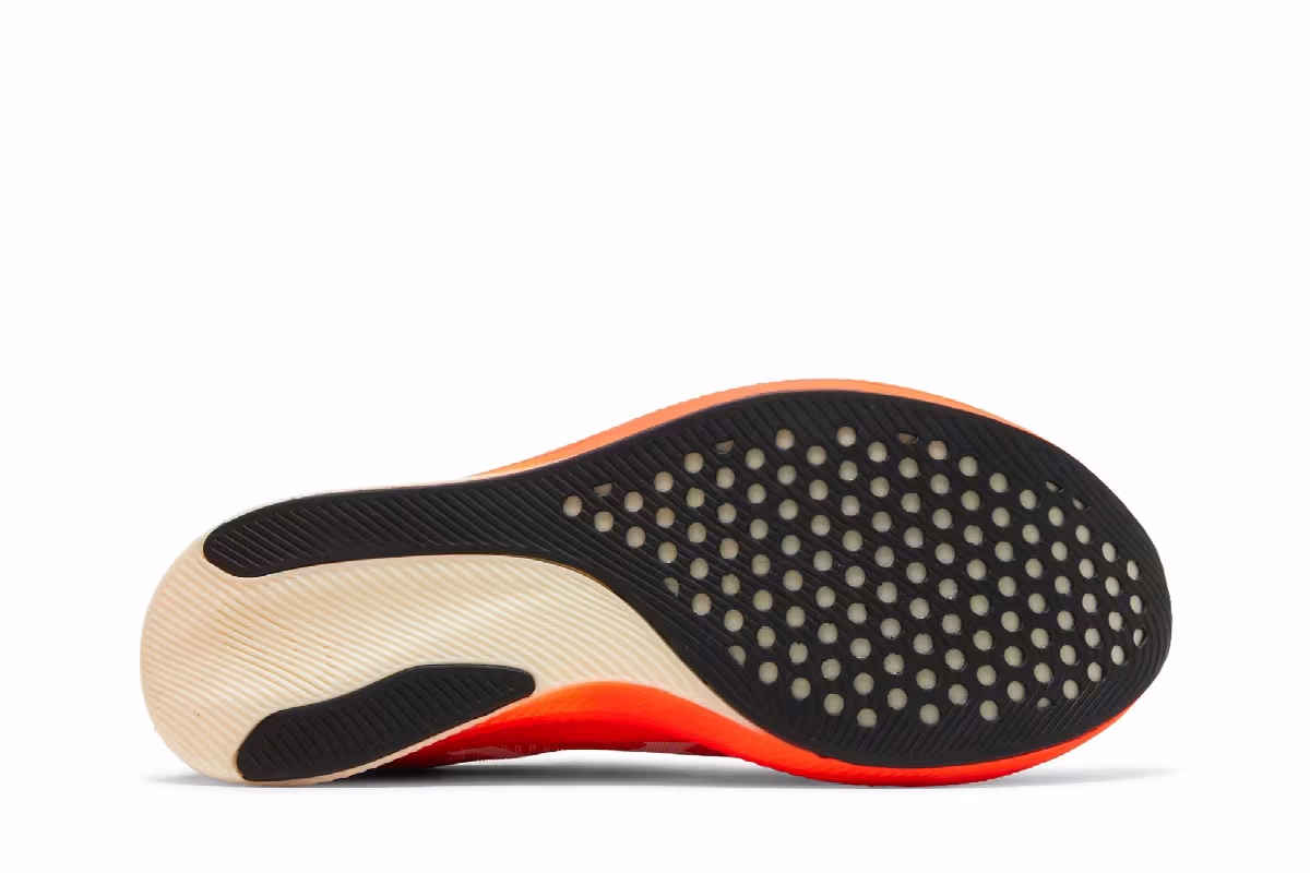 Asics Metaspeed Edge Tokyo, view 5