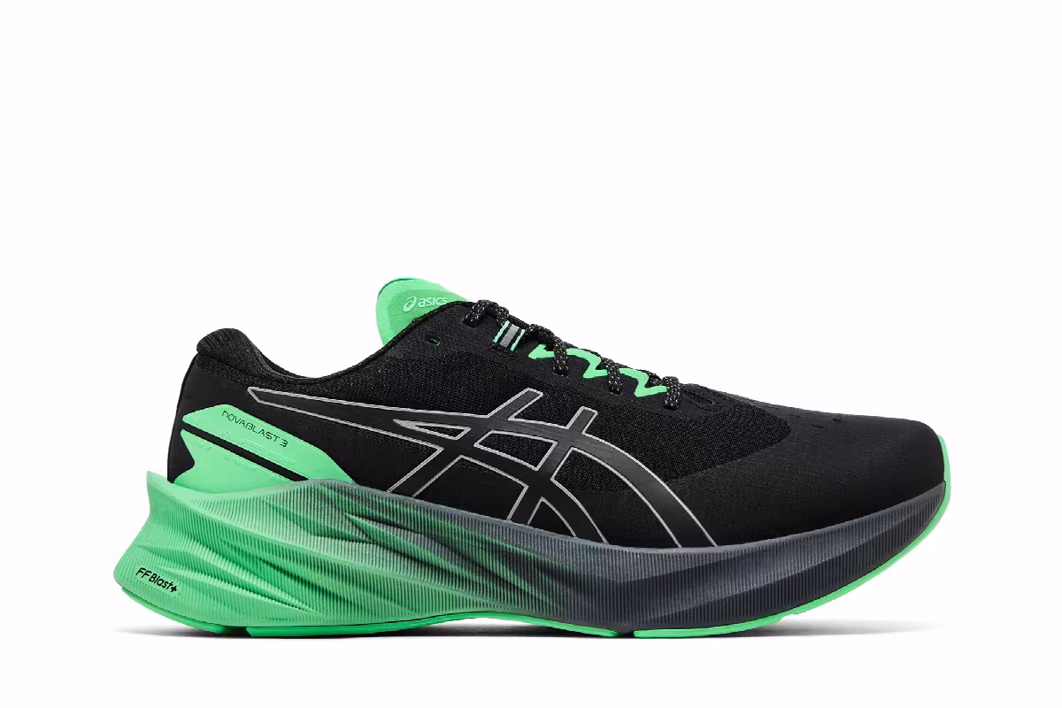 Asics Novablast 3 Lite-Show Black New Leaf, view 2