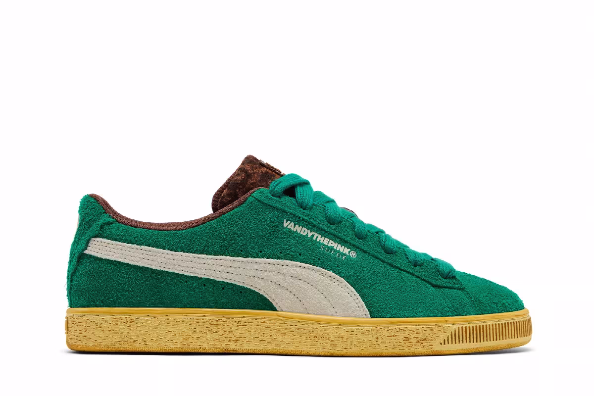 VANDYTHEPINK x Puma Suede Grassy Green, view 2