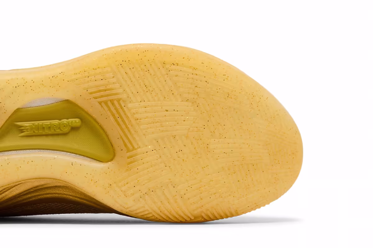 Tyrese Haliburton x Puma All-Pro Nitro Gold Rush, view 6