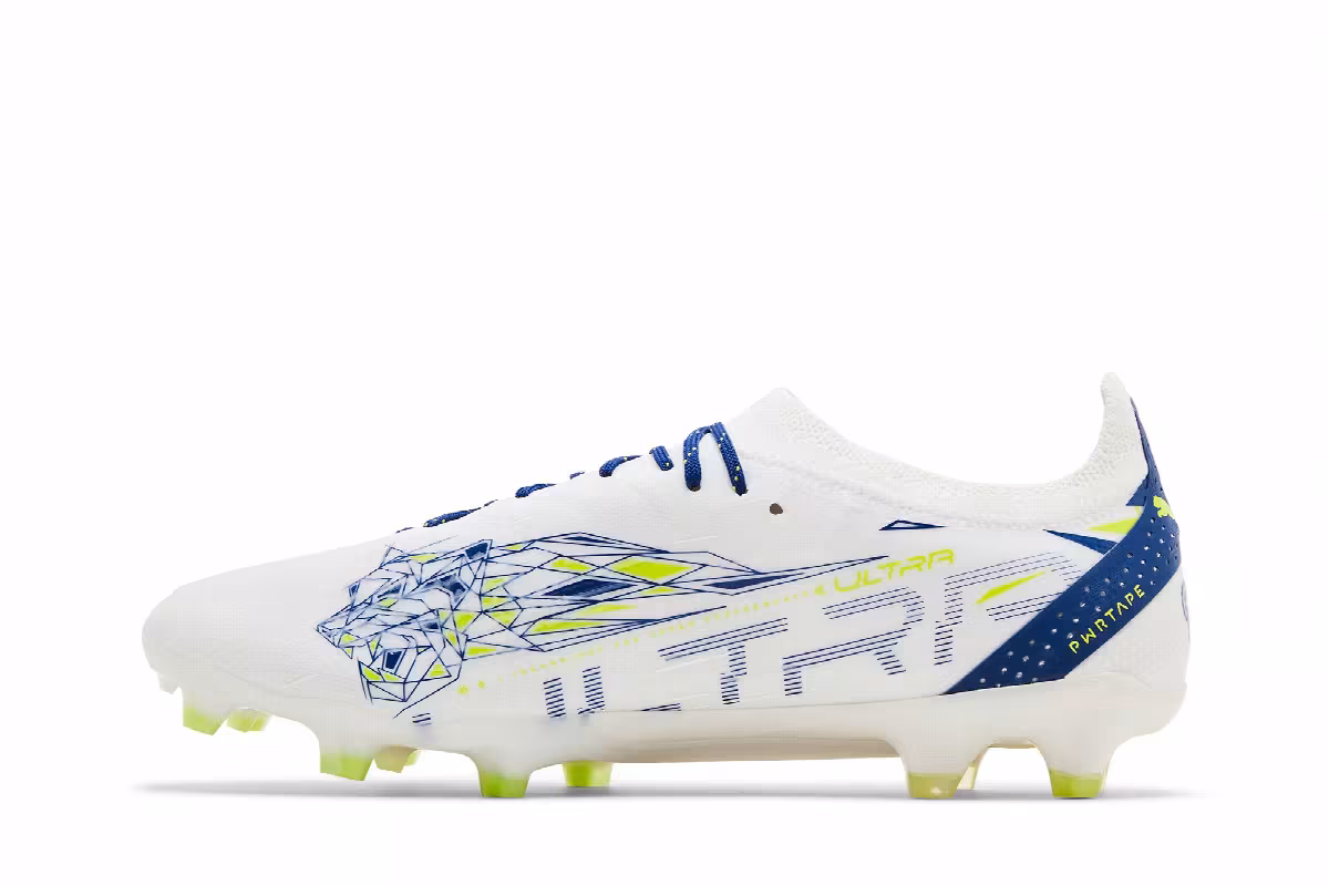 Christian Pulisic x Puma Ultra Ultimate FG AG White Clyde Royal, view 4