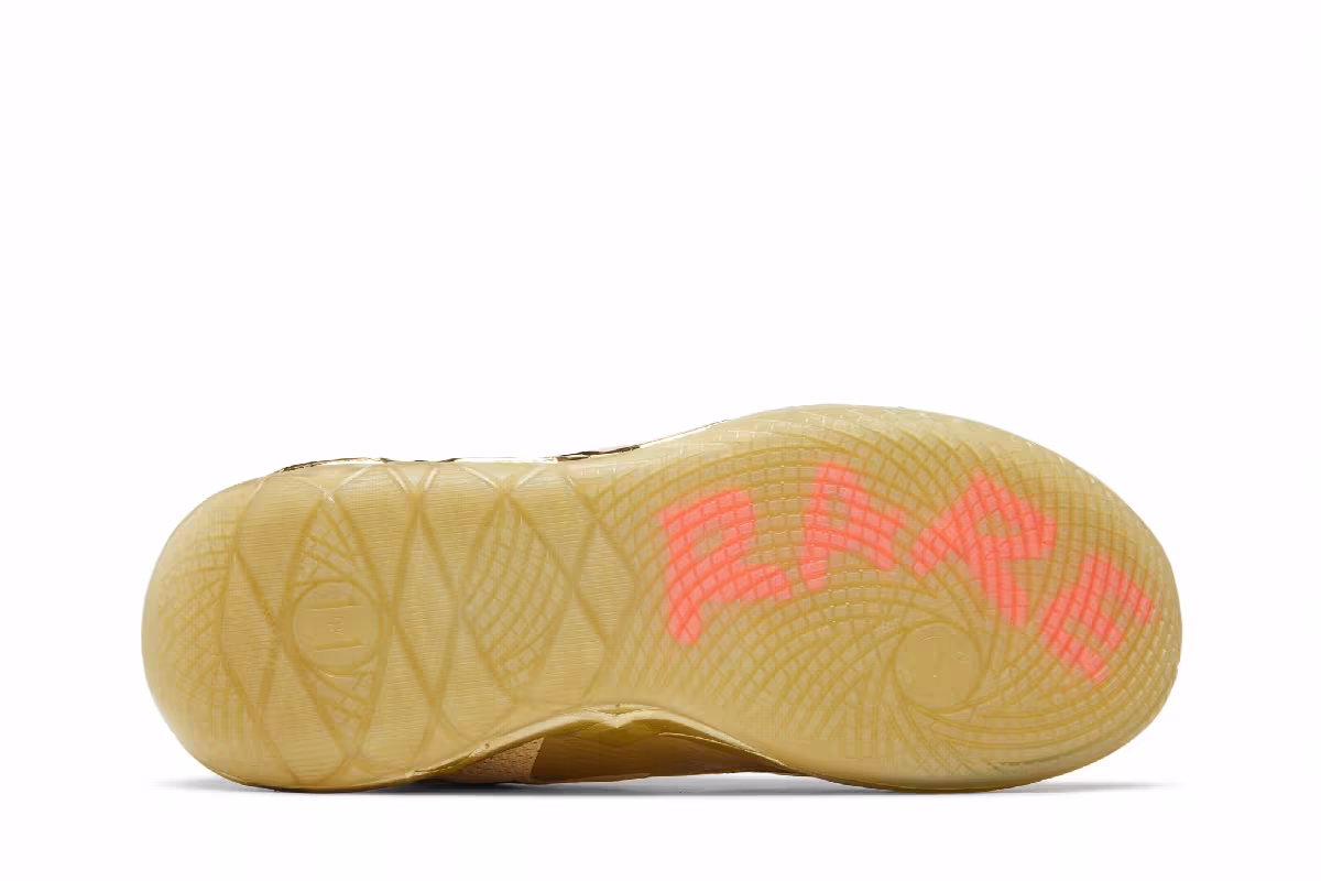 Puma MB.01 Golden Child, view 5