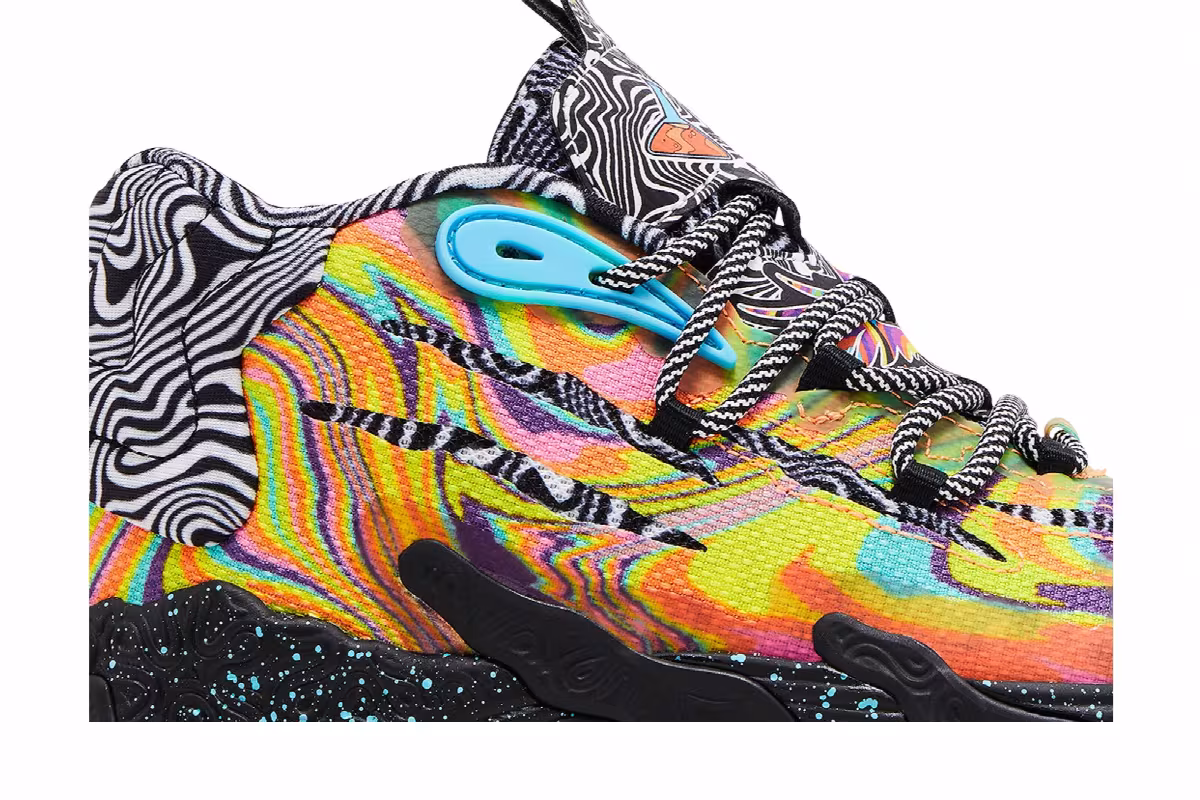 Dexter's Laboratory x Puma MB.03 Jr, view 3