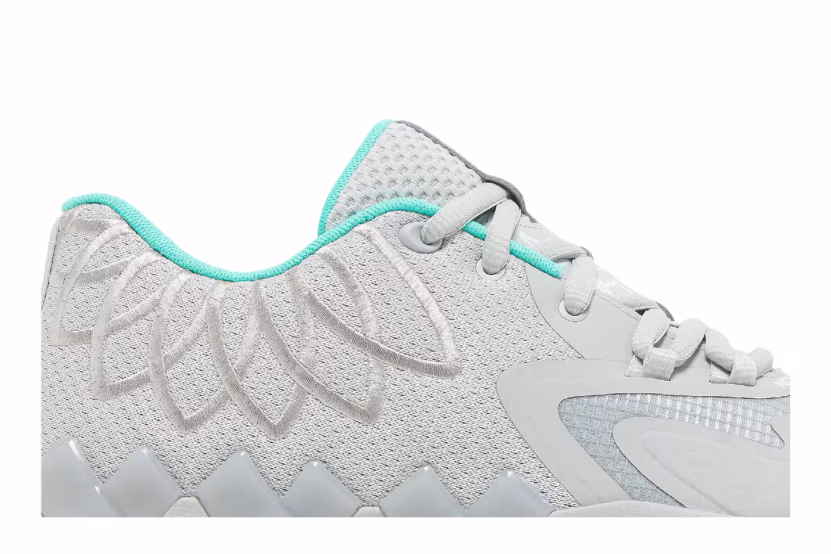 Puma MB.01 Lo UFO, view 3