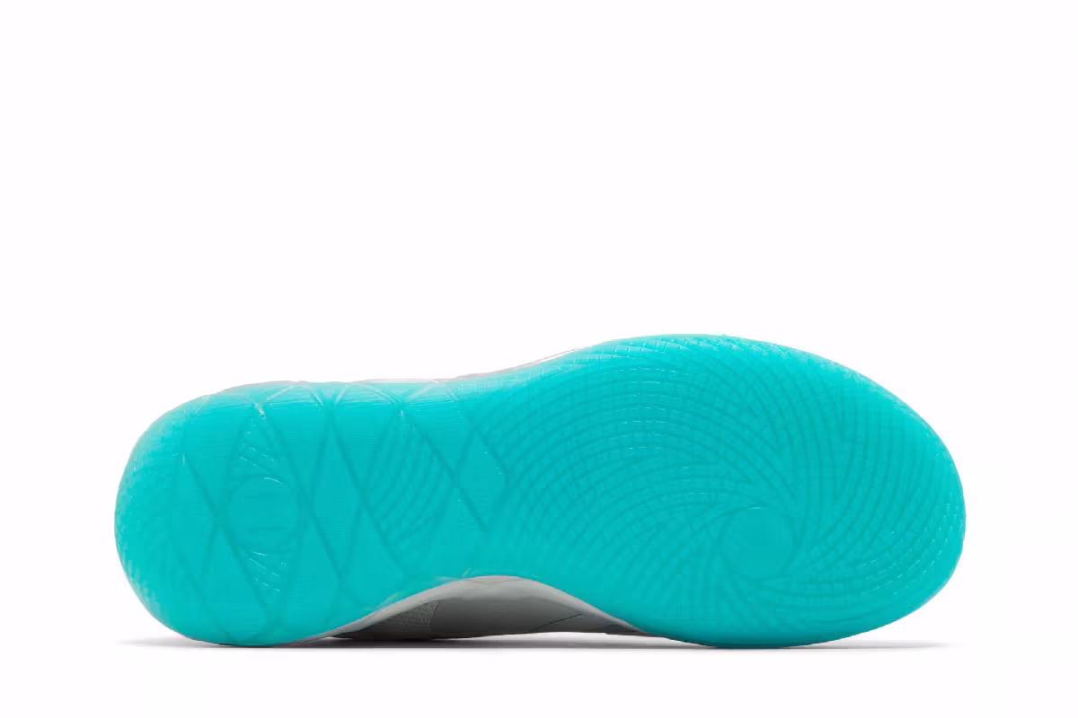 Puma MB.01 Lo UFO, view 5