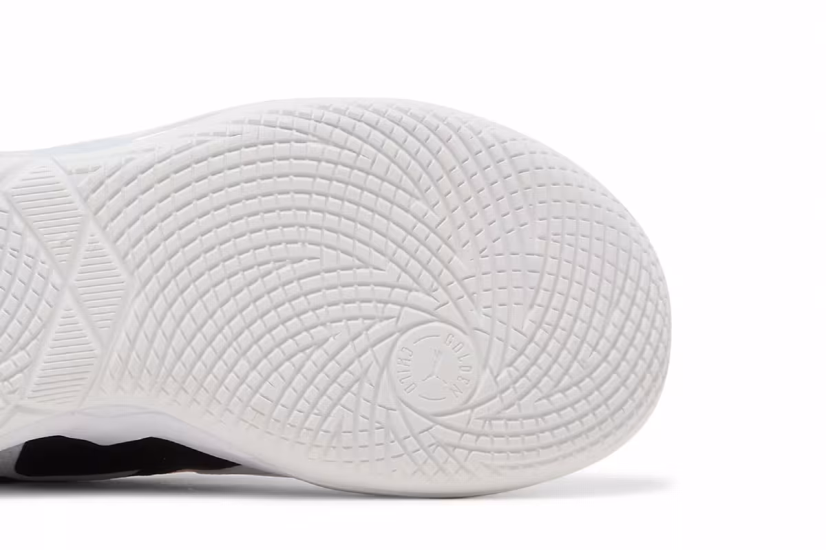 Puma MB.01 Lo Jr Team Colors - White Black, view 6